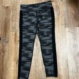 Brooks leggings